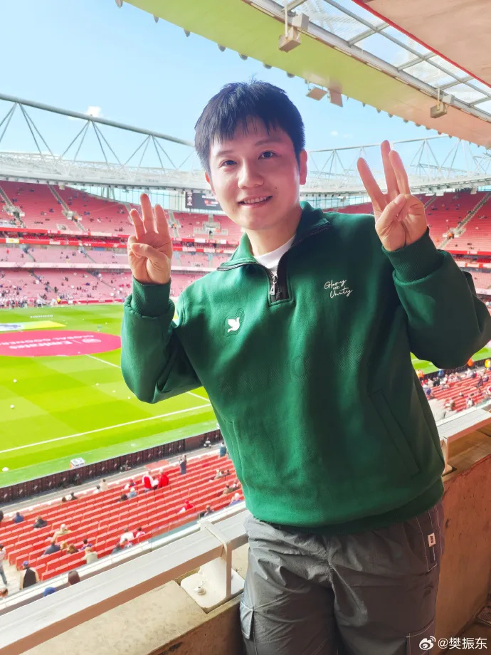 同频共振的, 会上, 在混合采访 同频共振的, 会上, 在混合采访